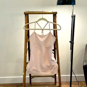Lululemon neutral tank